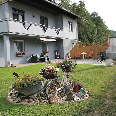 Zimmer Steger Gnas Exterior photo
